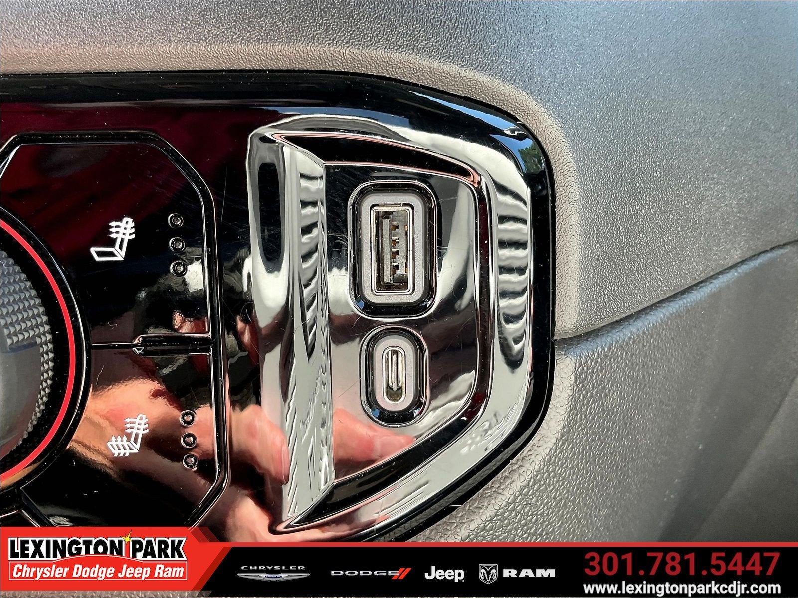 2022 Chevrolet Silverado 1500 4WD Crew Cab Short Bed LT with 2FL