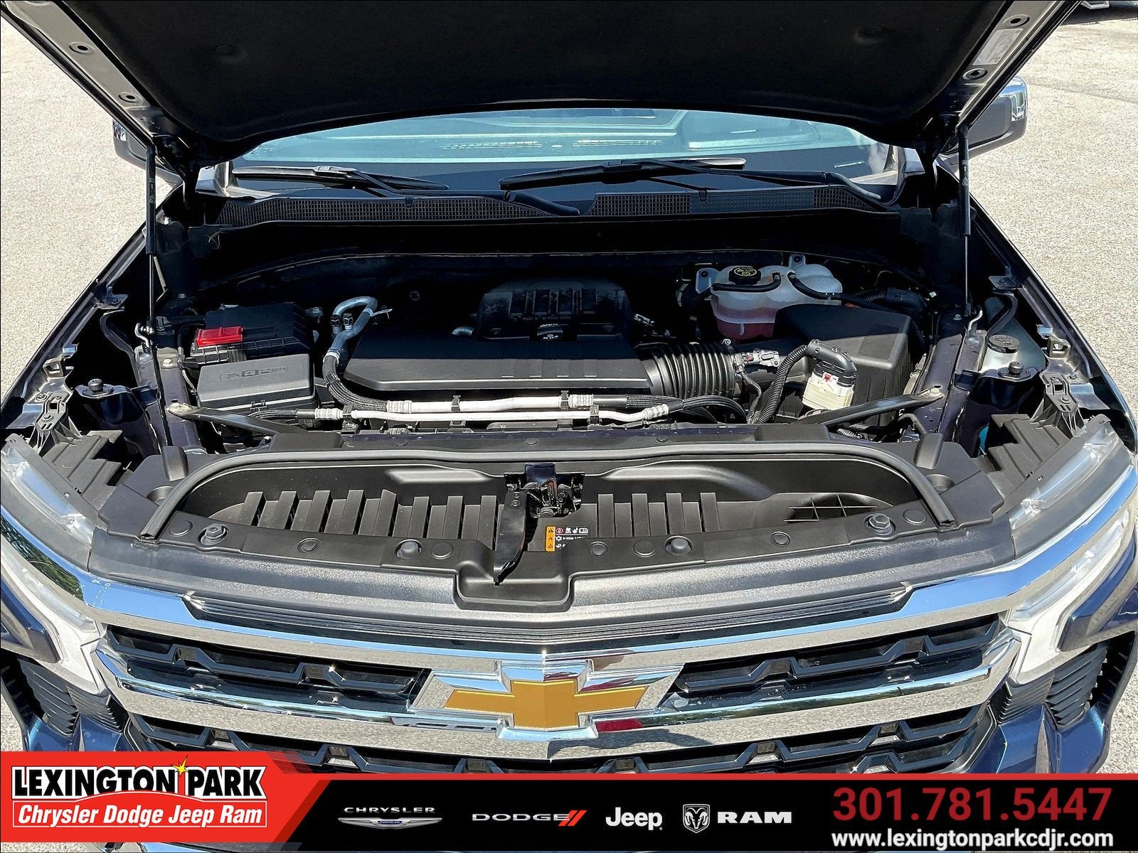 2022 Chevrolet Silverado 1500 4WD Crew Cab Short Bed LT with 2FL