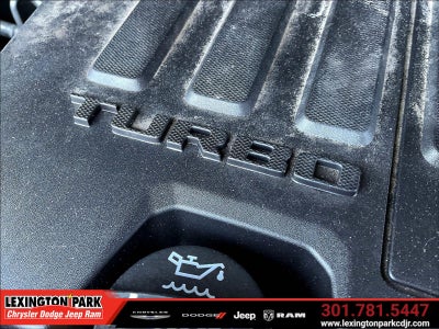 2022 Chevrolet Silverado 1500 4WD Crew Cab Short Bed LT with 2FL