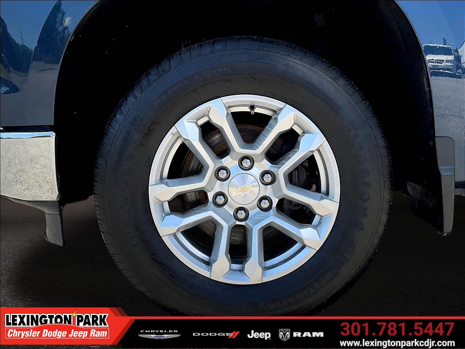 2022 Chevrolet Silverado 1500 4WD Crew Cab Short Bed LT with 2FL