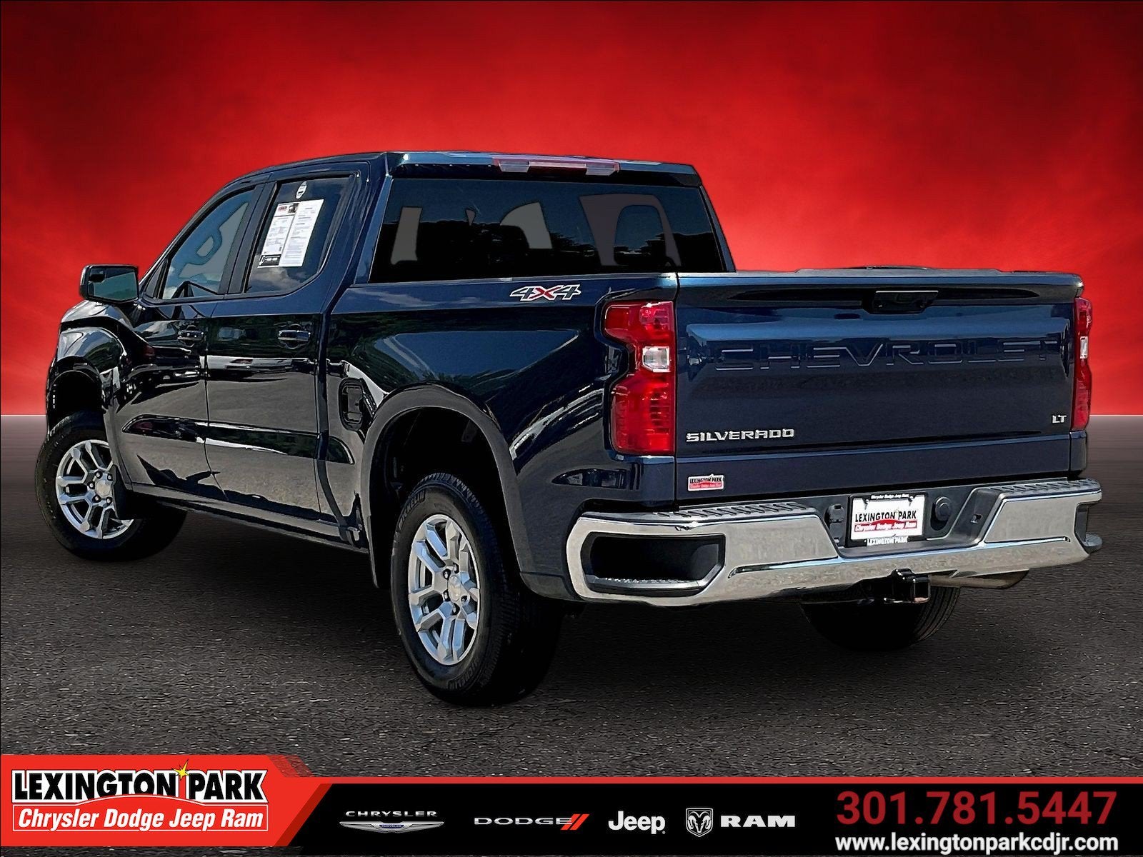 2022 Chevrolet Silverado 1500 4WD Crew Cab Short Bed LT with 2FL