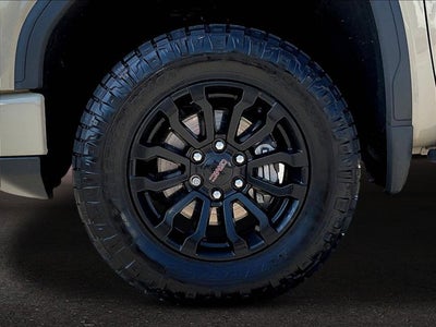 2022 GMC Sierra 1500 4WD Crew Cab Short Box AT4X