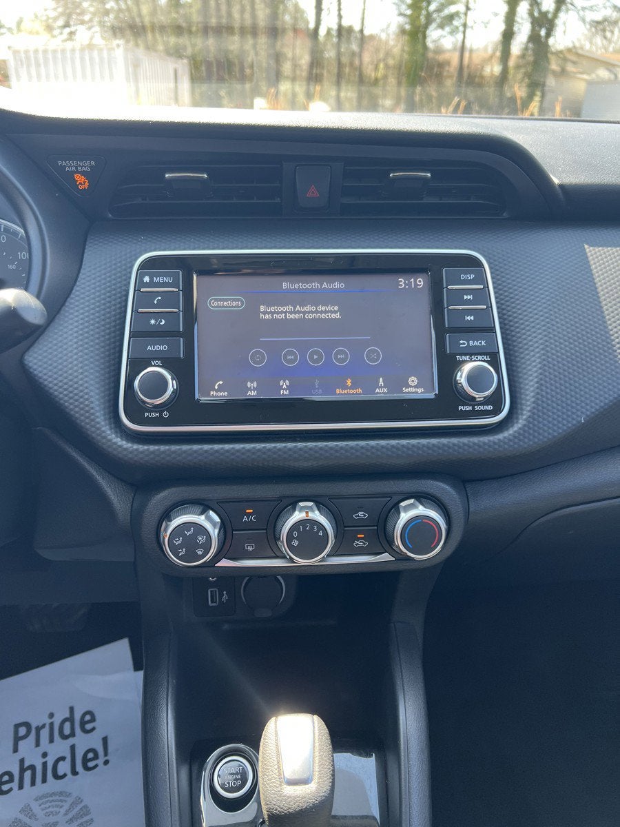 2022 Nissan Kicks S Xtronic CVT