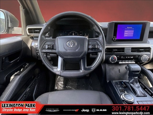 2025 Toyota Tacoma 4WD SR5