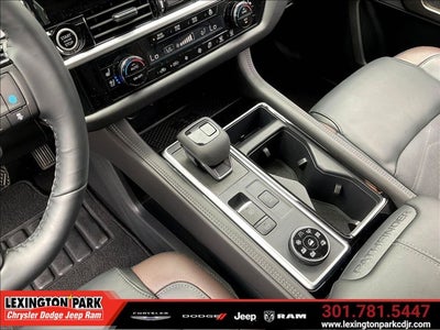 2024 Nissan Pathfinder Platinum 4WD