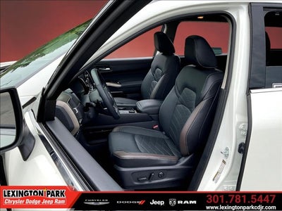 2024 Nissan Pathfinder Platinum 4WD