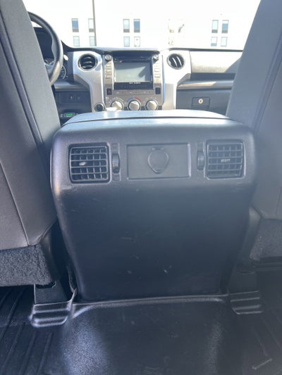 2014 Toyota Tundra 4WD Truck SR5