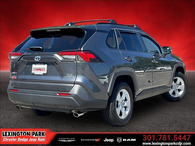 2021 Toyota RAV4 Hybrid XLE