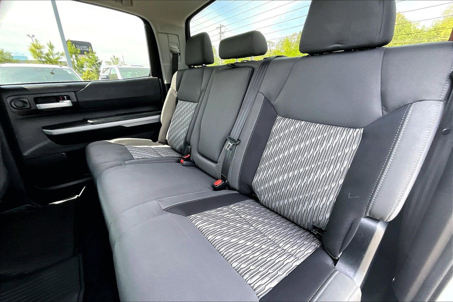 2020 Toyota Tundra 4WD SR5