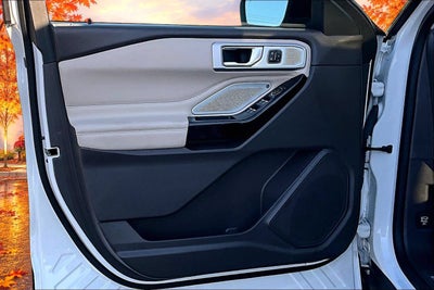 2021 Ford Explorer Platinum