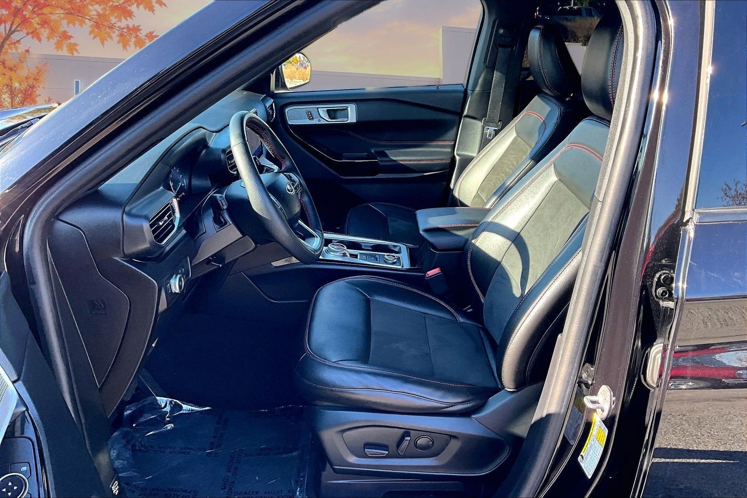 2022 Ford Explorer ST-Line