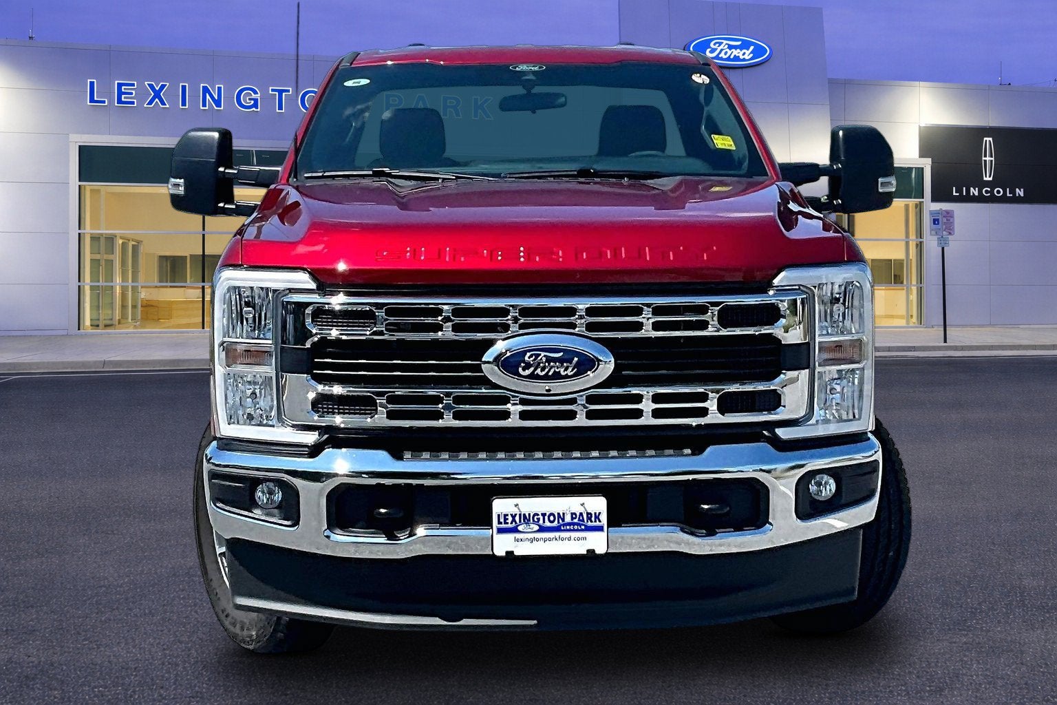 2025 Ford Super Duty F-350 SRW XLT
