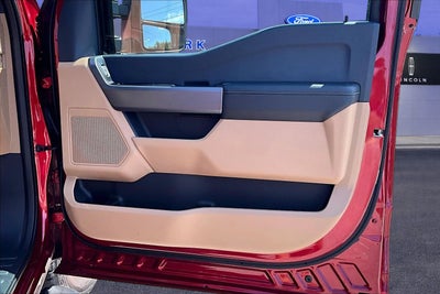 2025 Ford Super Duty F-350 SRW XLT