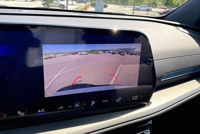 2025 Chevrolet Traverse AWD LT