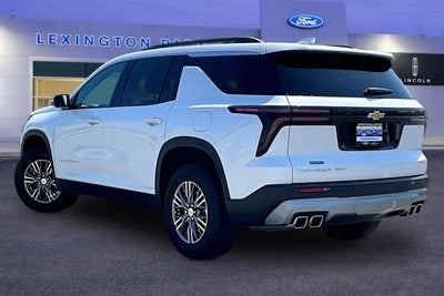 2025 Chevrolet Traverse AWD LT