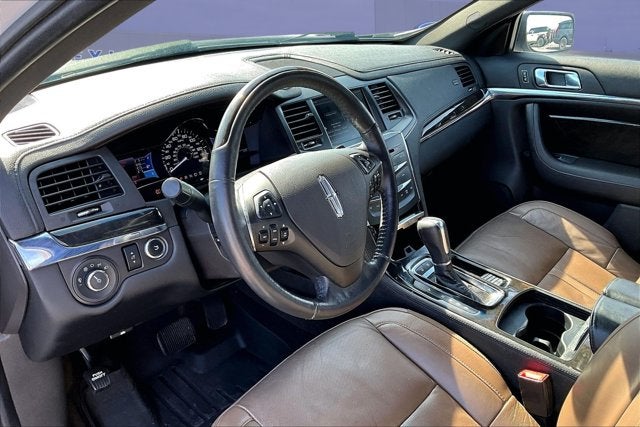 2013 Lincoln MKS Base