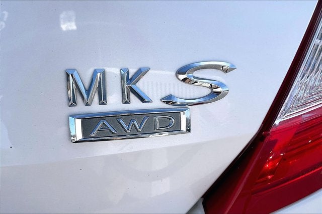 2013 Lincoln MKS Base
