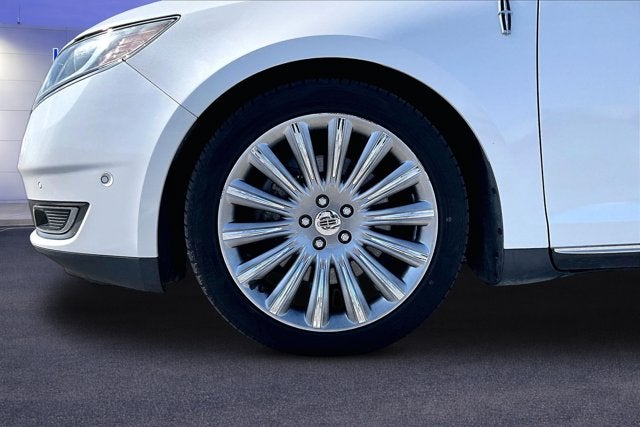 2013 Lincoln MKS Base
