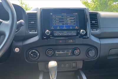 2022 Nissan Frontier S