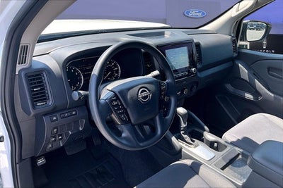 2022 Nissan Frontier S