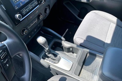2022 Nissan Frontier S