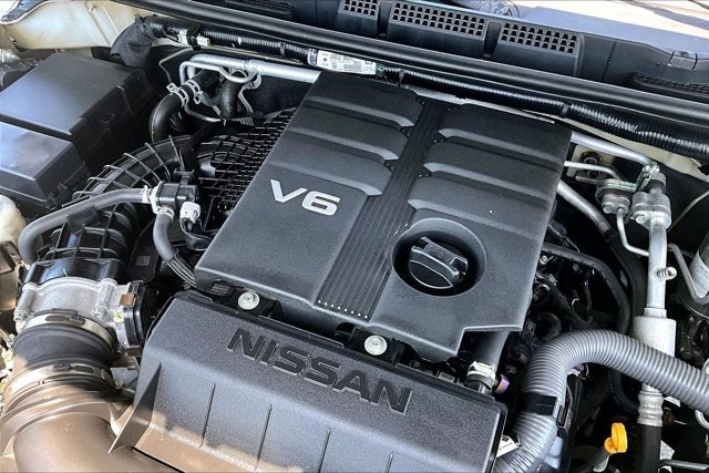 2022 Nissan Frontier S