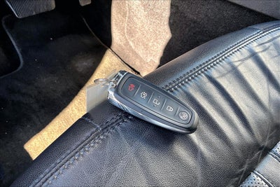 2013 Lincoln MKX Base