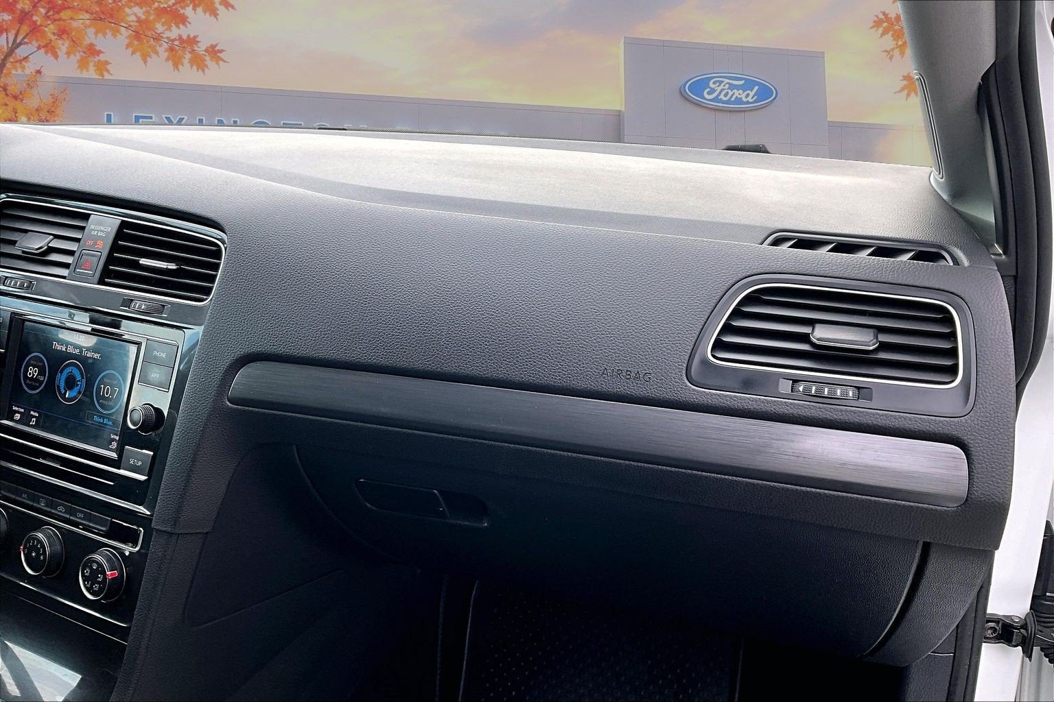2018 Volkswagen Golf SportWagen TSI S