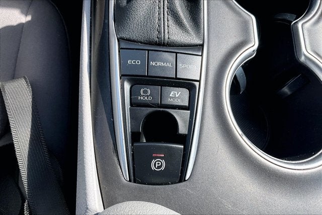 2023 Toyota Camry Hybrid LE