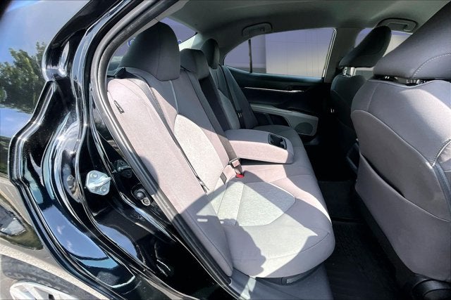 2023 Toyota Camry Hybrid LE