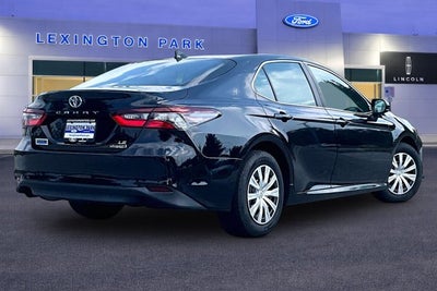 2023 Toyota Camry Hybrid LE