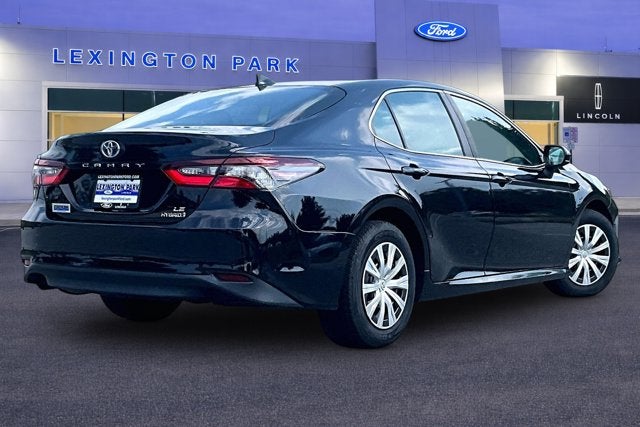 2023 Toyota Camry Hybrid LE
