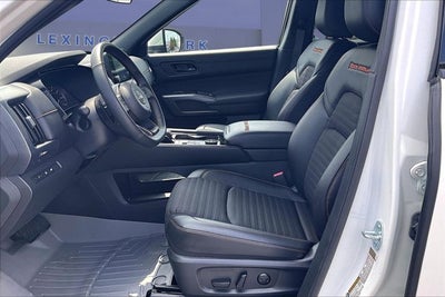 2025 Nissan Pathfinder Rock Creek