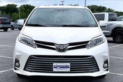 2019 Toyota Sienna Limited Premium