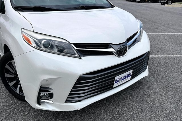 2019 Toyota Sienna Limited Premium