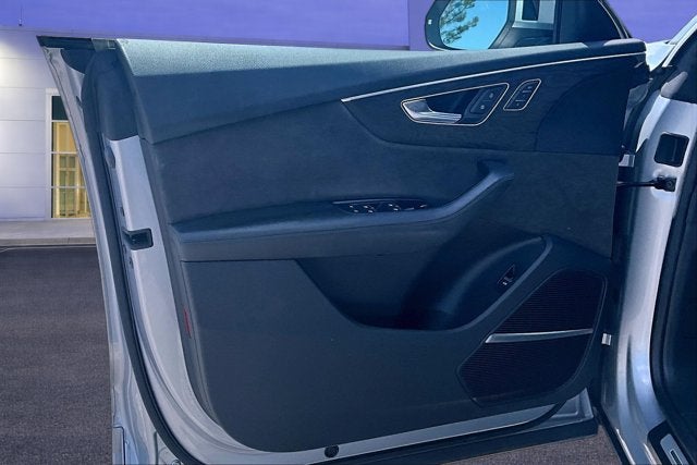 2019 Audi Q8 Prestige