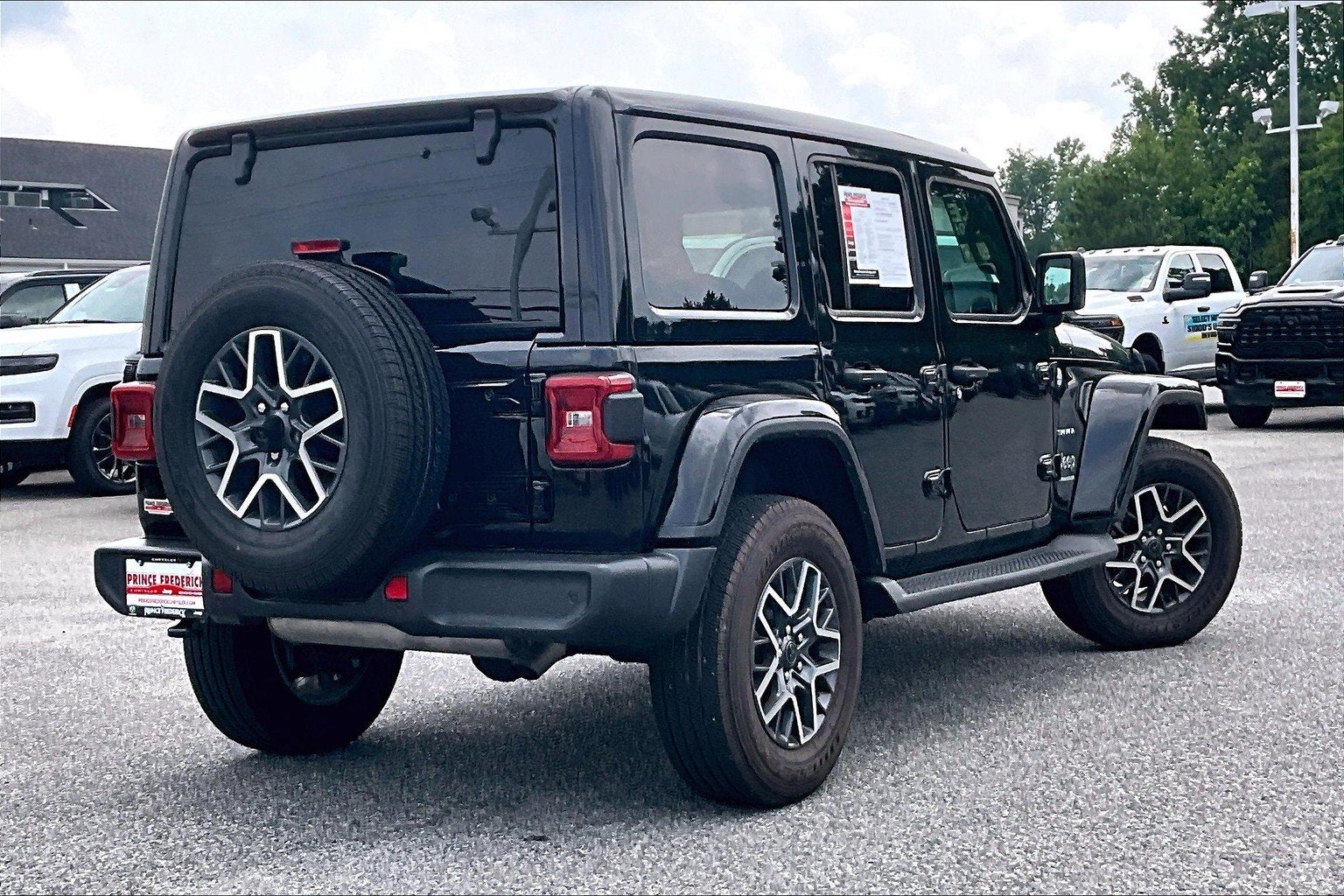 2024 Jeep Wrangler Sahara
