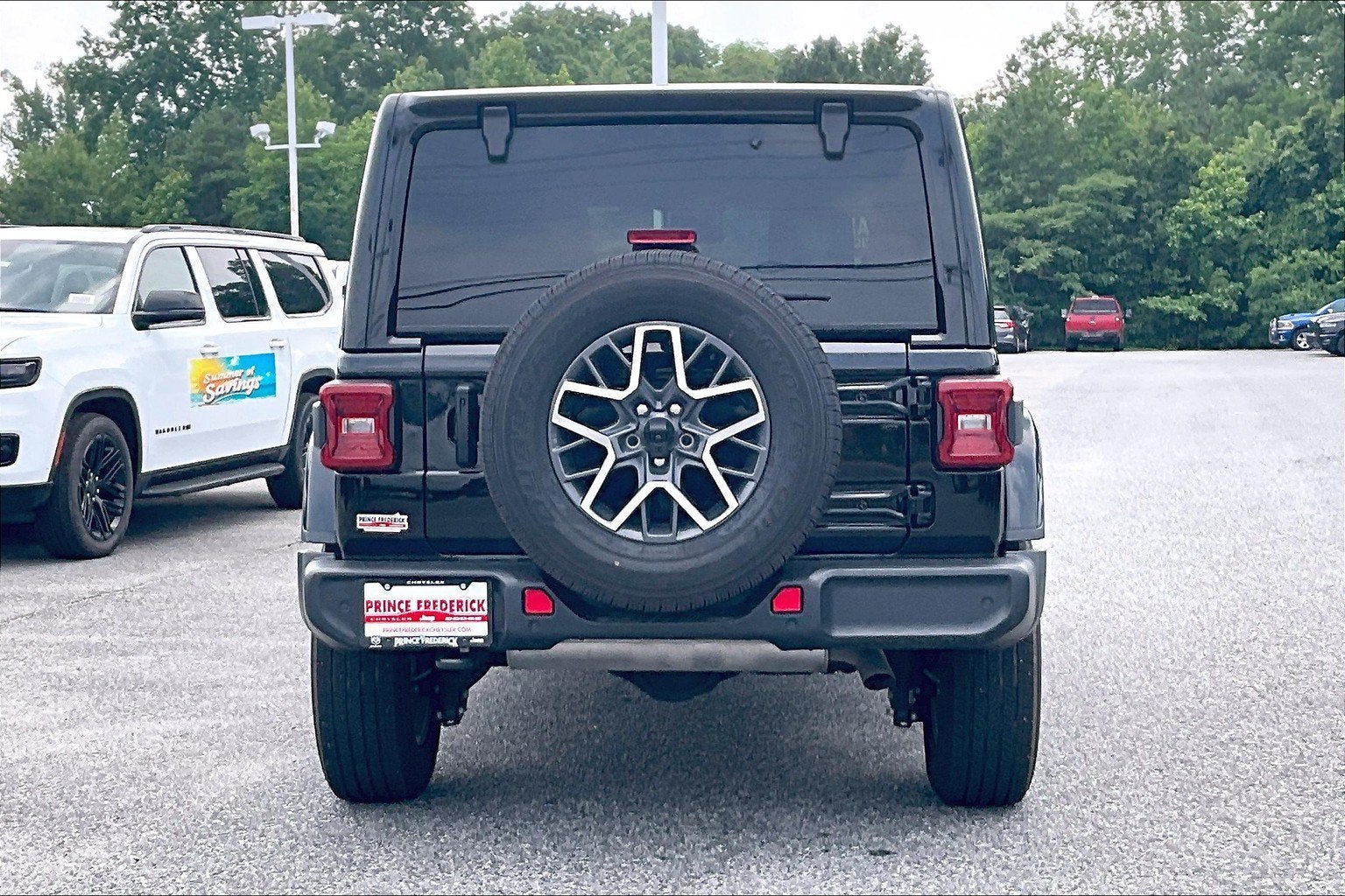 2024 Jeep Wrangler Sahara