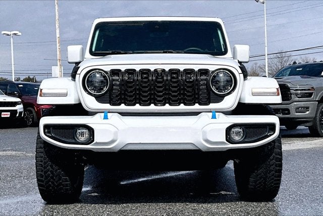 2024 Jeep Wrangler 4xe Summit 4xe