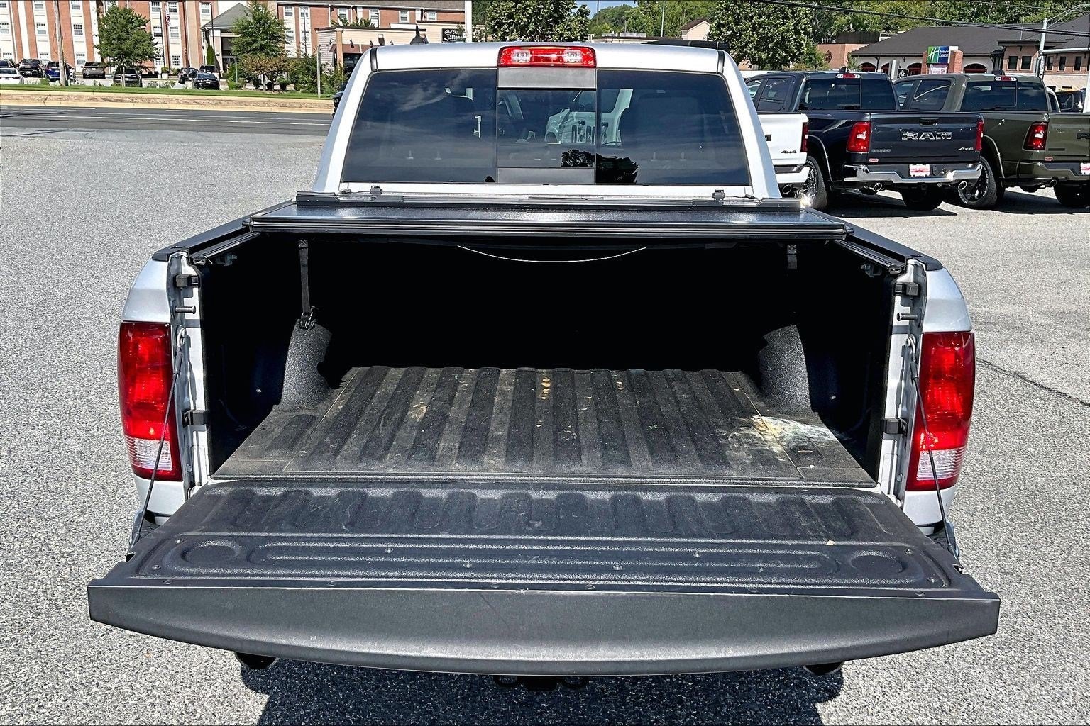 2019 RAM 1500 Classic Lone Star Crew Cab 4x2 5'7' Box