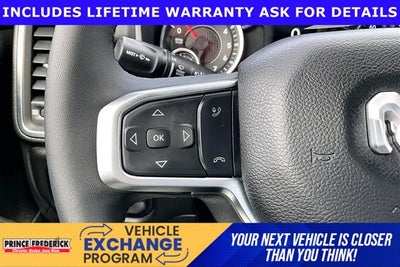 2025 RAM 1500 Big Horn Crew Cab 4x4 6'4' Box