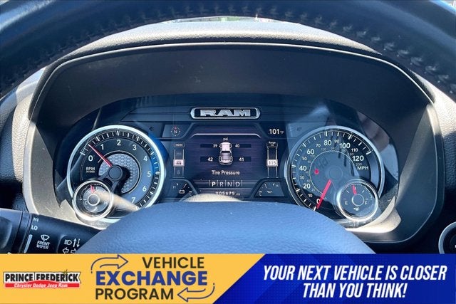 2021 RAM 1500 Big Horn Crew Cab 4x4 5'7' Box