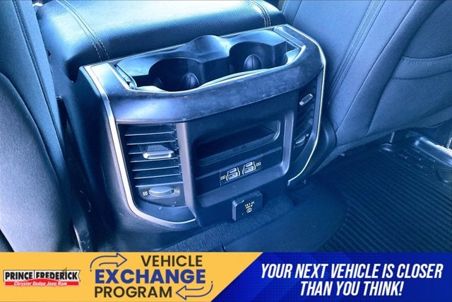 2021 RAM 1500 Big Horn Crew Cab 4x4 5'7' Box