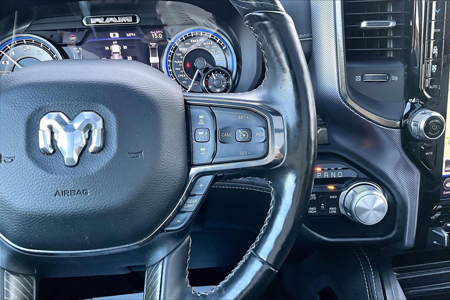 2020 RAM 1500 Limited Crew Cab 4x4 5'7' Box