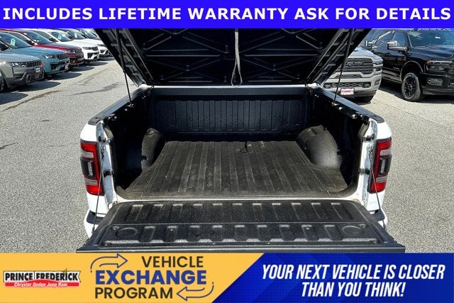 2023 RAM 1500 Laramie Crew Cab 4x4 5'7' Box