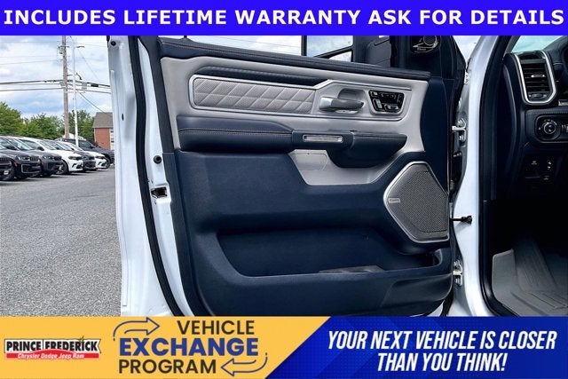 2025 RAM 1500 Tungsten Crew Cab 4x4 5'7' Box
