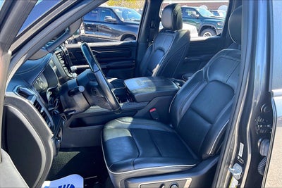 2022 RAM 1500 Limited Crew Cab 4x4 6'4' Box
