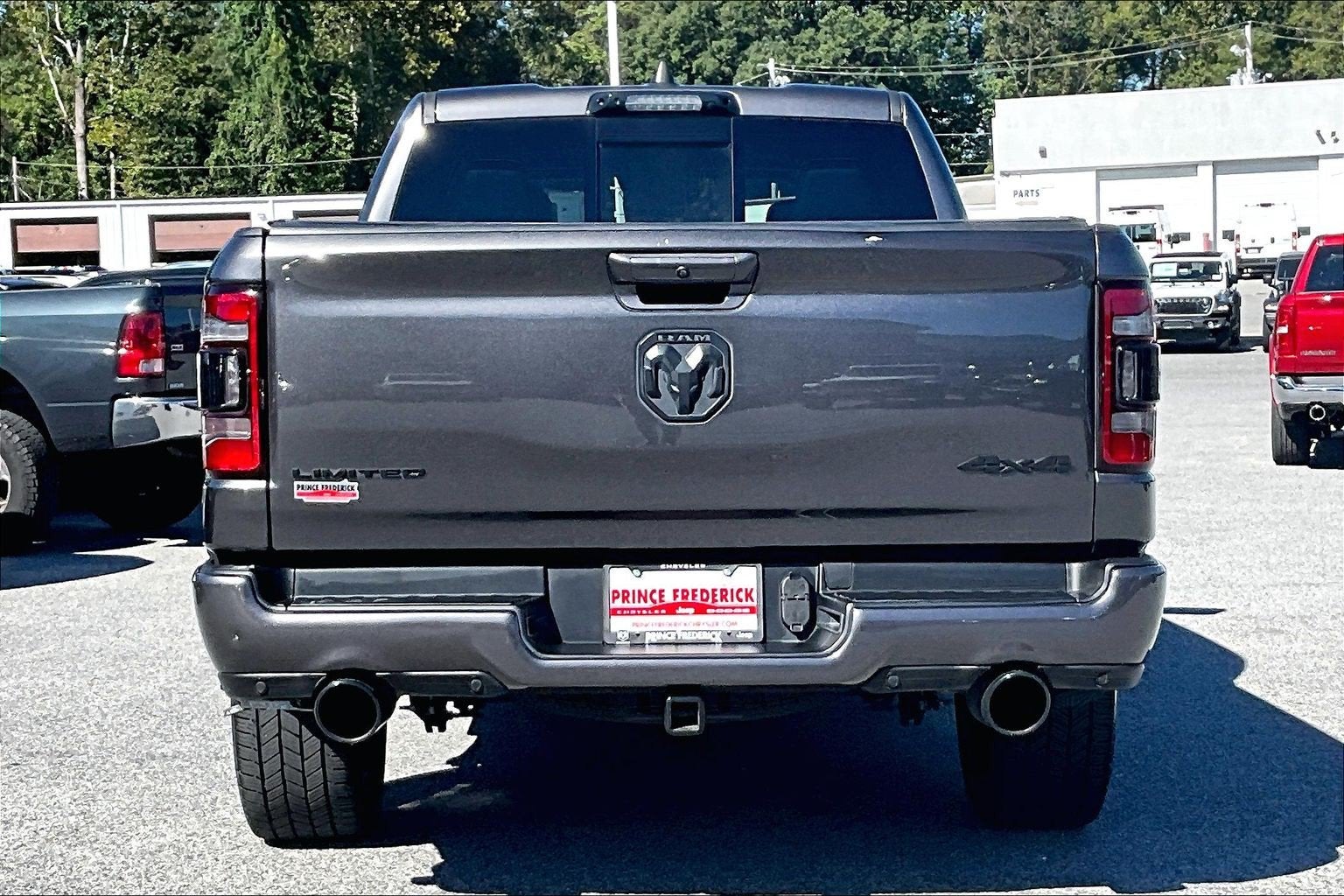 2022 RAM 1500 Limited Crew Cab 4x4 6'4' Box
