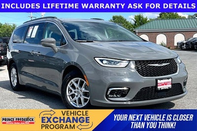 2022 Chrysler Pacifica Touring L
