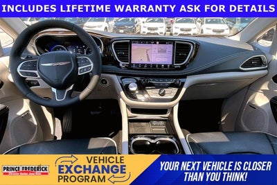 2022 Chrysler Pacifica Limited AWD
